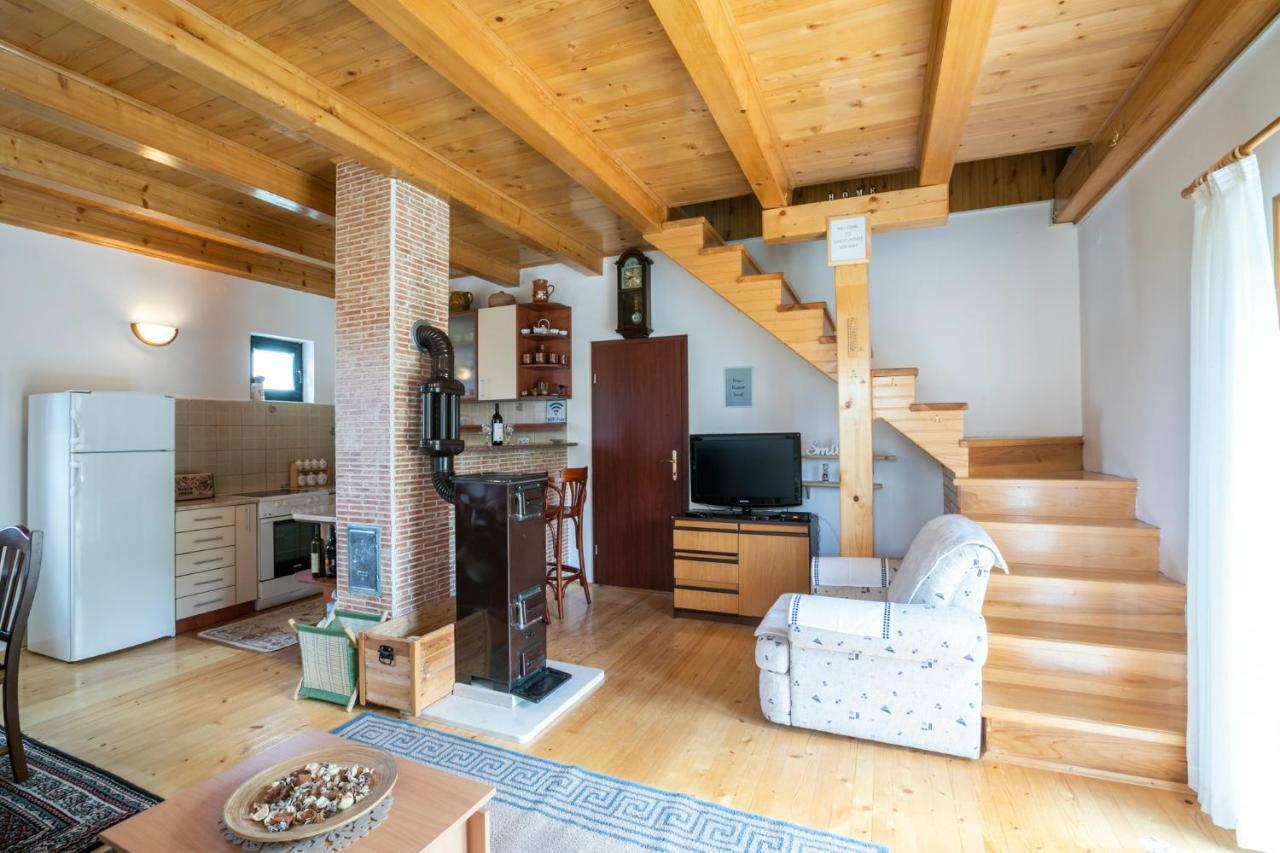 Guest House Holiday Tatil Evi Žabljak